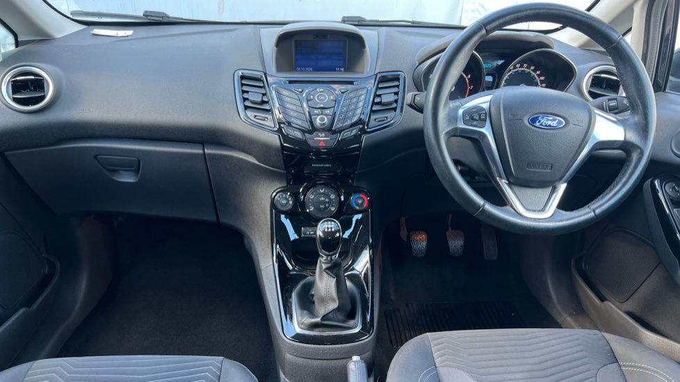 Ford Fiesta 1.0 EcoBoost Zetec 5dr Petrol Hatchback - Image 10