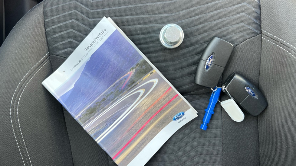 Ford Fiesta 1.0 EcoBoost Zetec 5dr Petrol Hatchback - Image 19