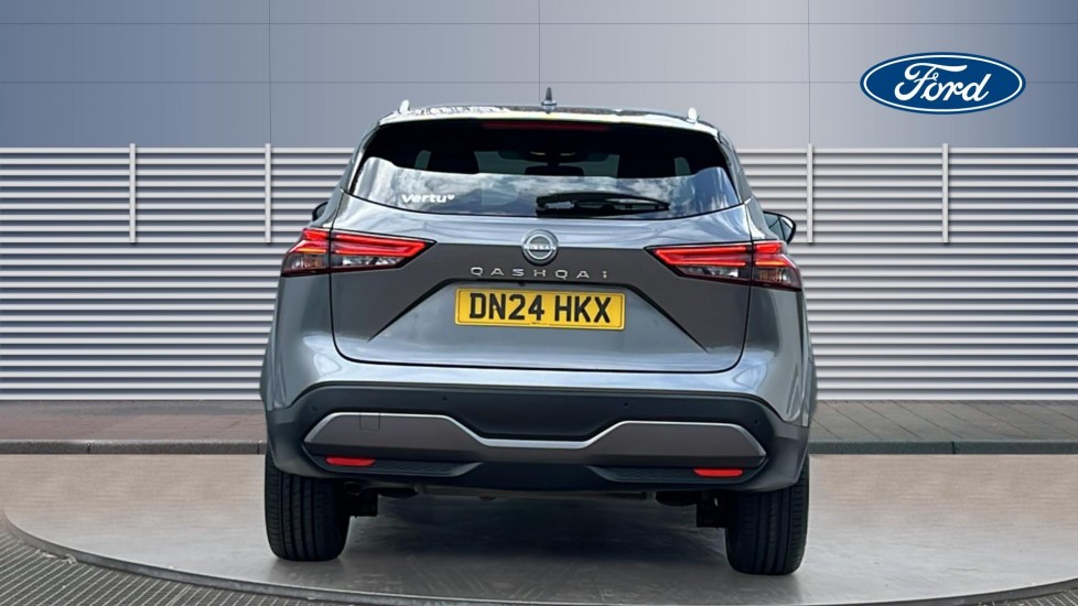 Nissan Qashqai 1.3 DiG-T MH N-Connecta 5dr Petrol Hatchback - Image 6