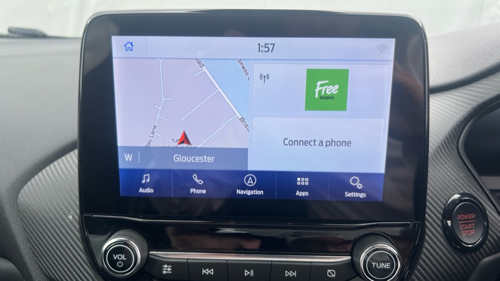 Ford Puma ST 1.0 EcoBoost Hybrid mHEV ST 5dr DCT Petrol Hatchback - Image 12