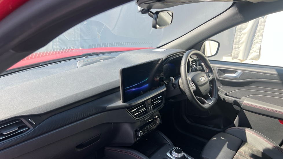 Ford Kuga 2.5 FHEV ST-Line 5dr CVT Hybrid Estate - Image 9