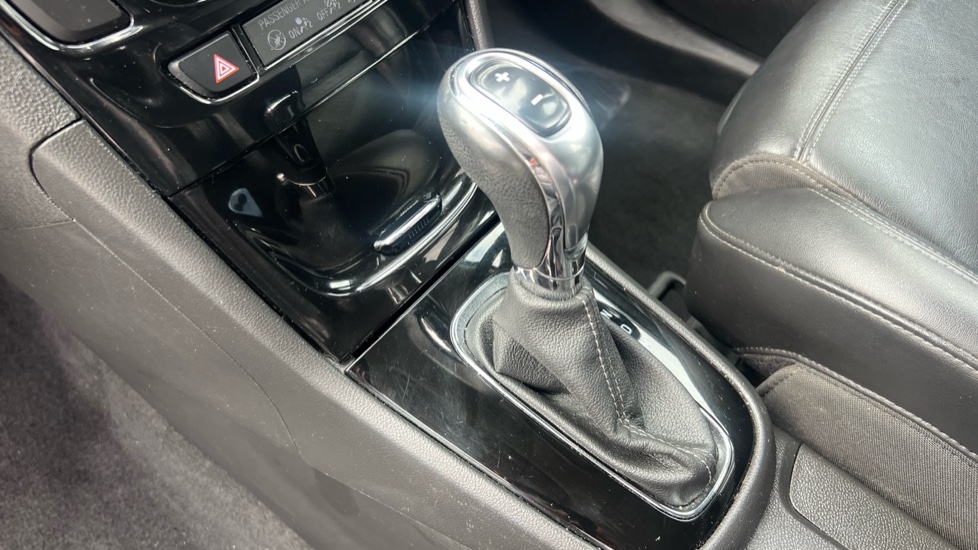 Vauxhall Mokka X 1.4T Elite Nav 5dr Auto Petrol Hatchback - Image 13