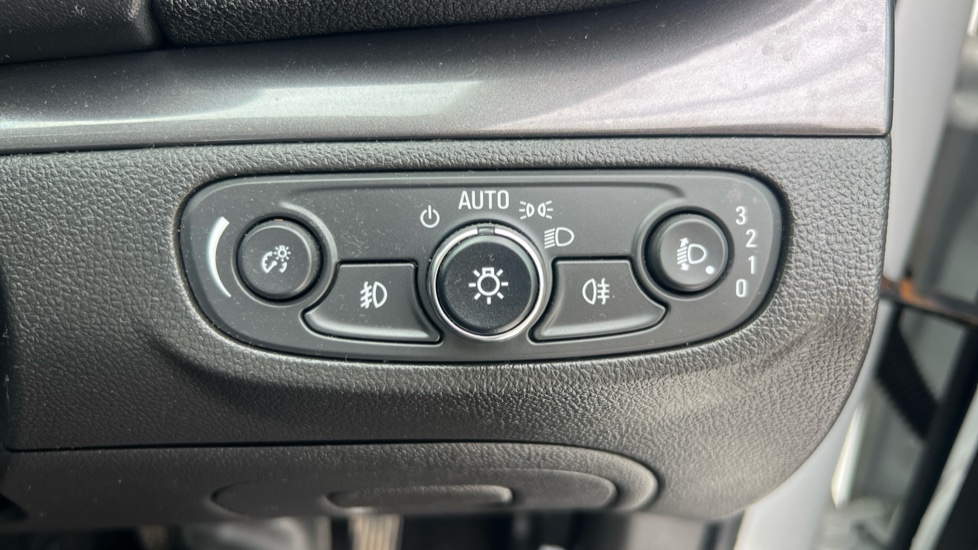 Vauxhall Mokka X 1.4T Elite Nav 5dr Auto Petrol Hatchback - Image 23