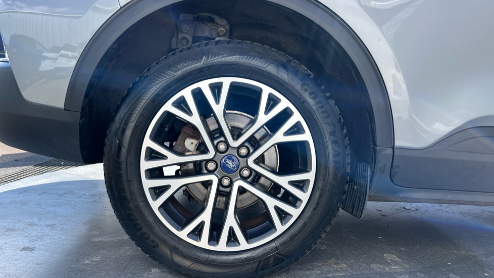 Ford Kuga 1.5 EcoBlue Titanium Edition 5dr Auto Diesel Estate - Image 7