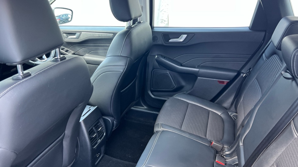 Ford Kuga 1.5 EcoBlue Titanium Edition 5dr Auto Diesel Estate - Image 16