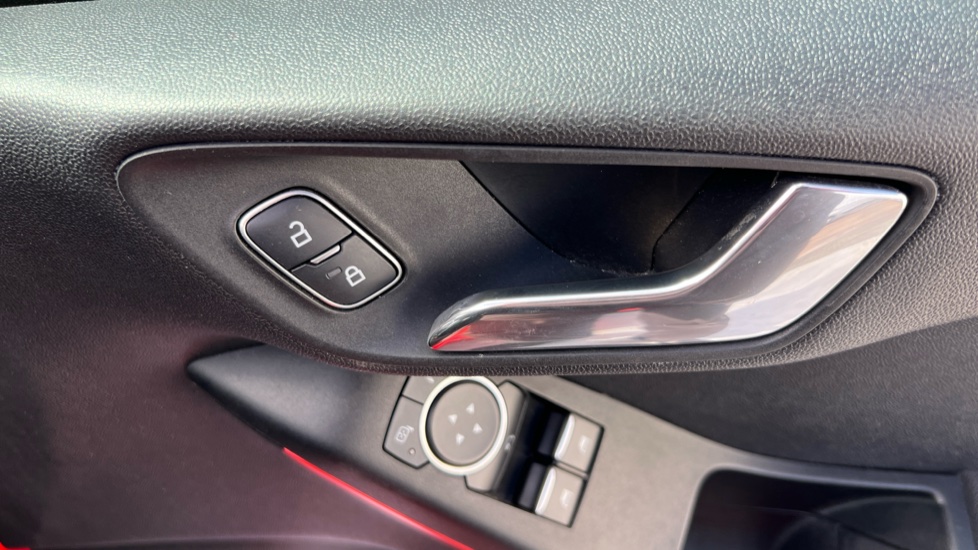 Ford Fiesta 1.0 EcoBoost 140 ST-Line X 5dr Petrol Hatchback - Image 35
