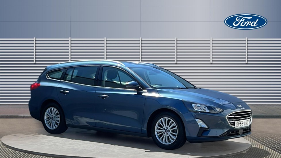 Ford Focus 1.0 EcoBoost 125 Titanium 5dr Petrol Estate - Image 1
