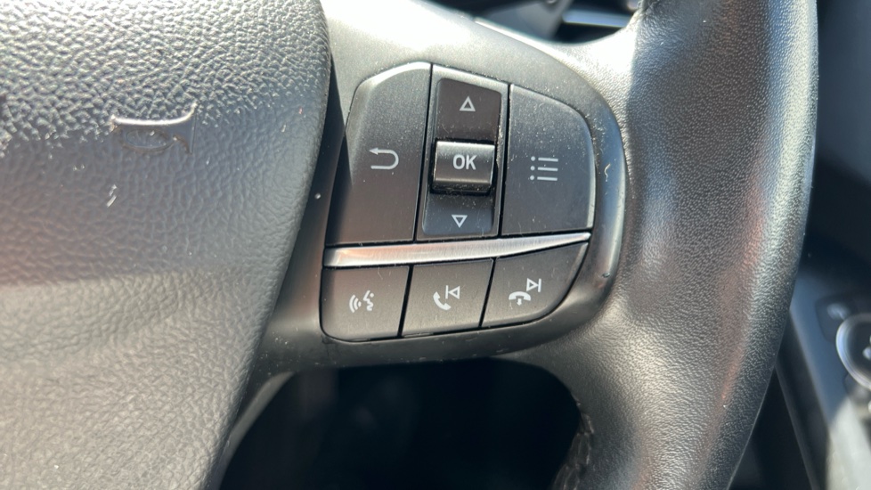 Ford Focus 1.0 EcoBoost 125 Titanium 5dr Petrol Estate - Image 36