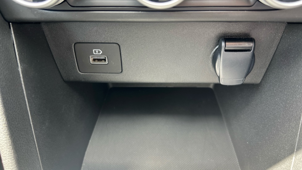 Dacia Sandero Stepway 1.0 TCe Journey 5dr Petrol Hatchback - Image 29
