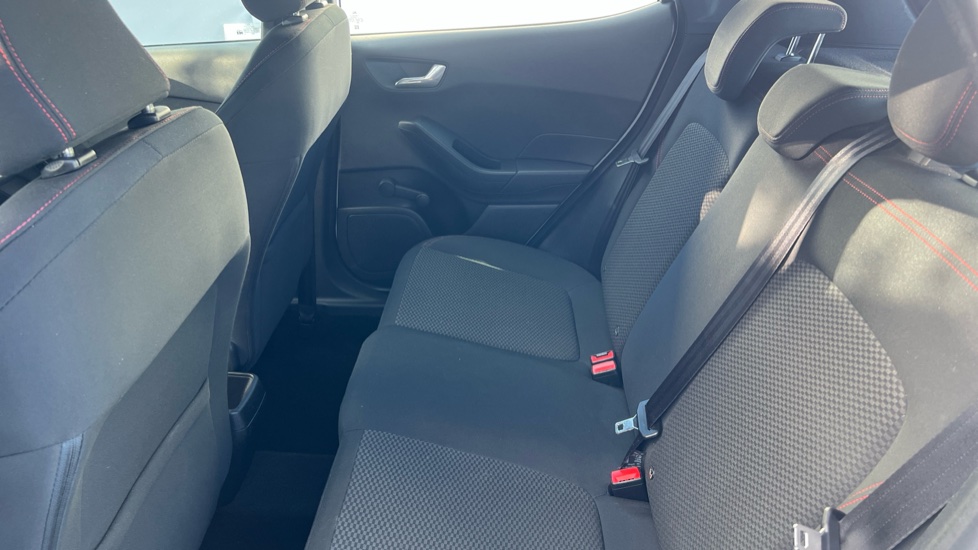 Ford Fiesta 1.0 EcoBoost 140 ST-Line 5dr Petrol Hatchback - Image 16