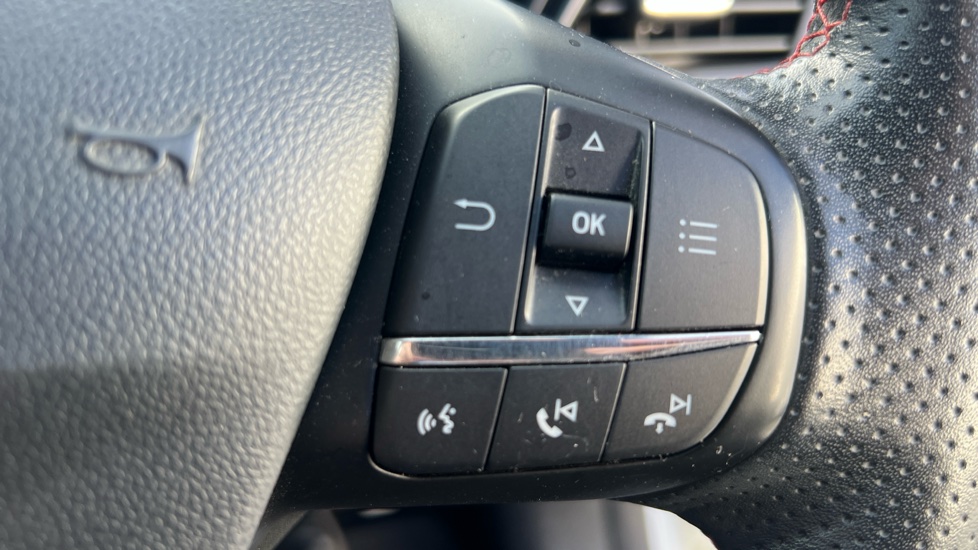 Ford Fiesta 1.0 EcoBoost 140 ST-Line 5dr Petrol Hatchback - Image 22