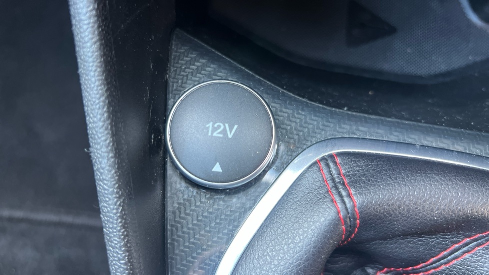 Ford Fiesta 1.0 EcoBoost 140 ST-Line 5dr Petrol Hatchback - Image 28