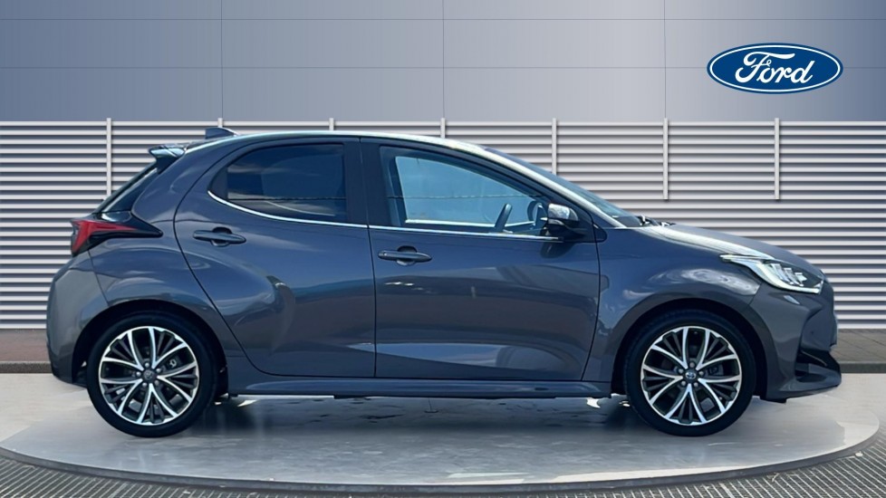 Toyota Yaris 1.5 Hybrid Excel 5dr CVT Hybrid Hatchback - Image 5