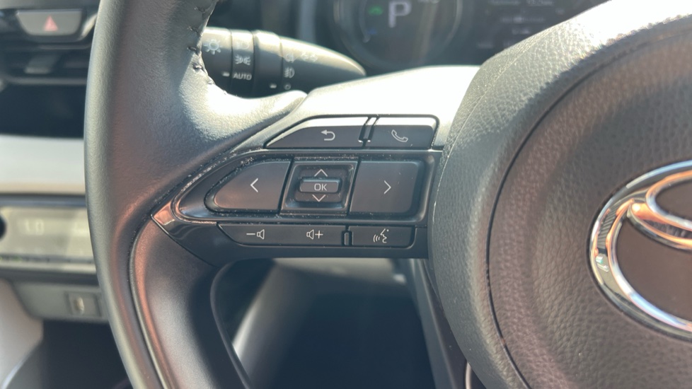 Toyota Yaris 1.5 Hybrid Excel 5dr CVT Hybrid Hatchback - Image 21