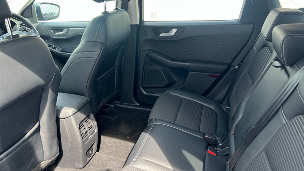 Ford Kuga 2.0 EcoBlue mHEV Titanium 5dr Diesel Estate - Image 16