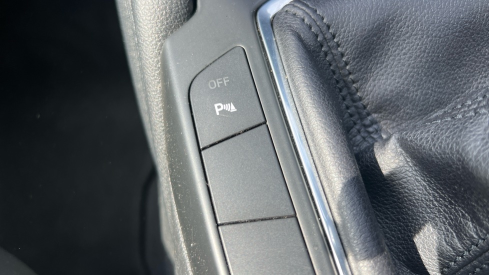 Ford Kuga 2.0 EcoBlue mHEV Titanium 5dr Diesel Estate - Image 30