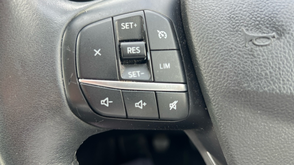Ford Kuga 2.0 EcoBlue mHEV Titanium 5dr Diesel Estate - Image 34