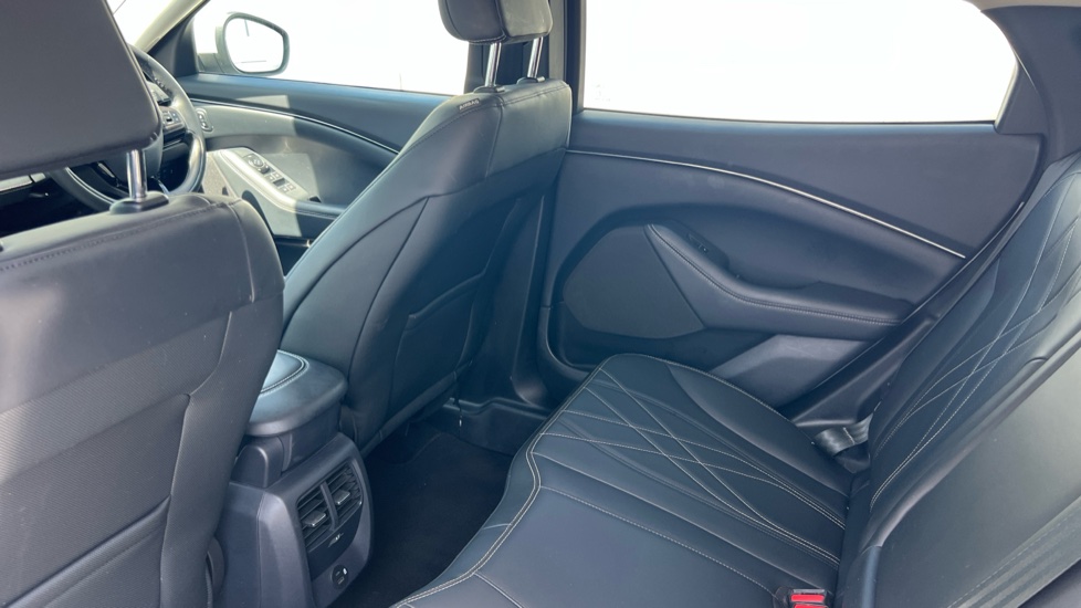 Ford Mustang Mach-E 198kW Standard Range 70kWh RWD 5dr Auto Electric Estate - Image 16