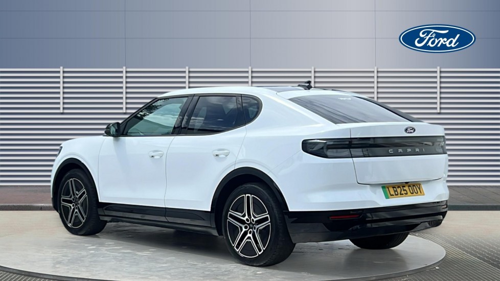Ford Capri 210kW Premium 77kWh 5dr Auto Electric Estate - Image 2