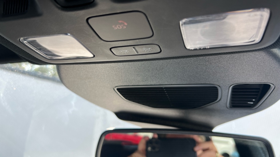 Ford Kuga 2.5 PHEV Black Package Edition 5dr CVT Estate - Image 33