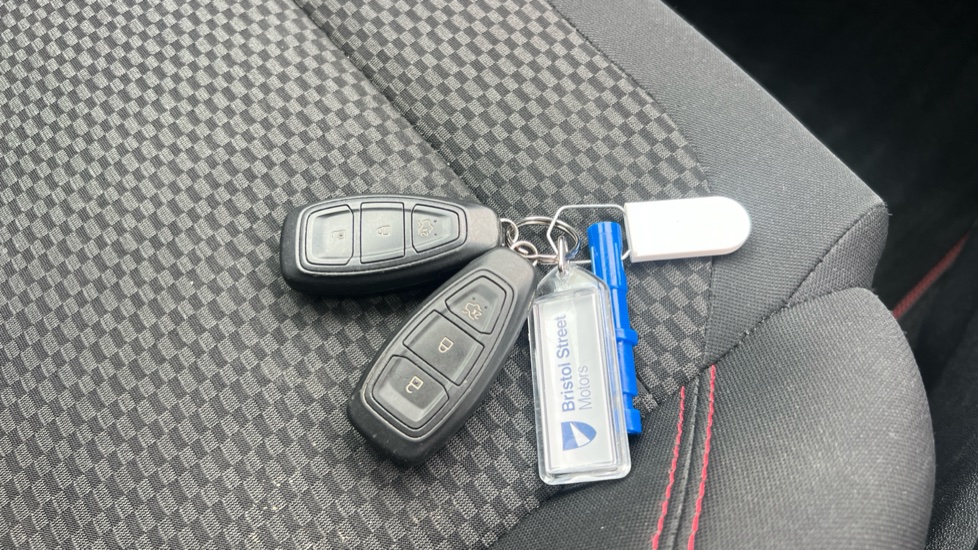 Ford Fiesta 1.0 EcoBoost 95 ST-Line Edition 5dr Petrol Hatchback - Image 19