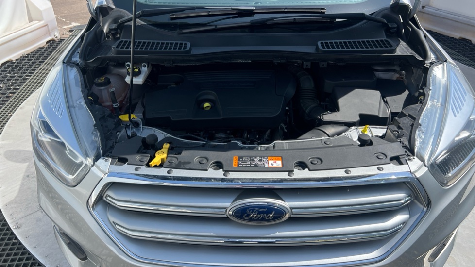 Ford Kuga 2.0 TDCi 180 Titanium Edition 5dr Auto Diesel Estate - Image 8