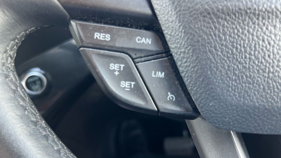 Ford Kuga 2.0 TDCi 180 Titanium Edition 5dr Auto Diesel Estate - Image 34