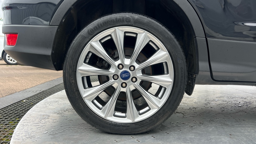 Ford Kuga 1.5 EcoBoost 176 Titanium X Edition 5dr Auto Petrol Estate - Image 7