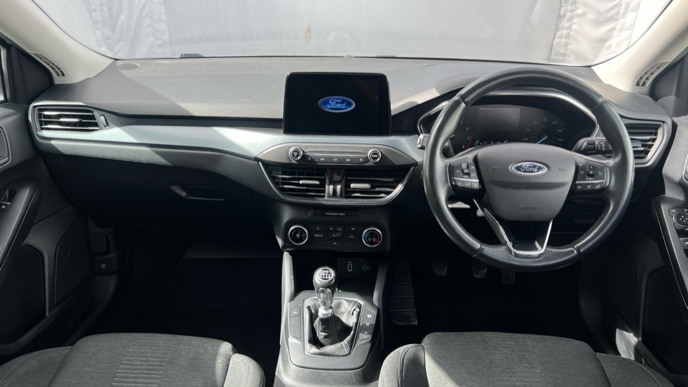 Ford Focus 1.0 EcoBoost 125 Active 5dr Petrol Hatchback - Image 10