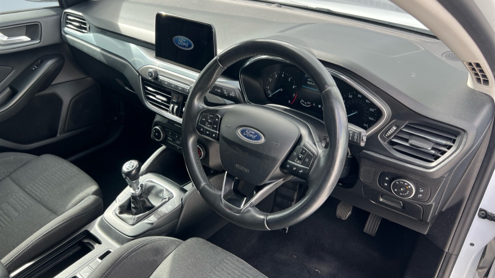 Ford Focus 1.0 EcoBoost 125 Active 5dr Petrol Hatchback - Image 11