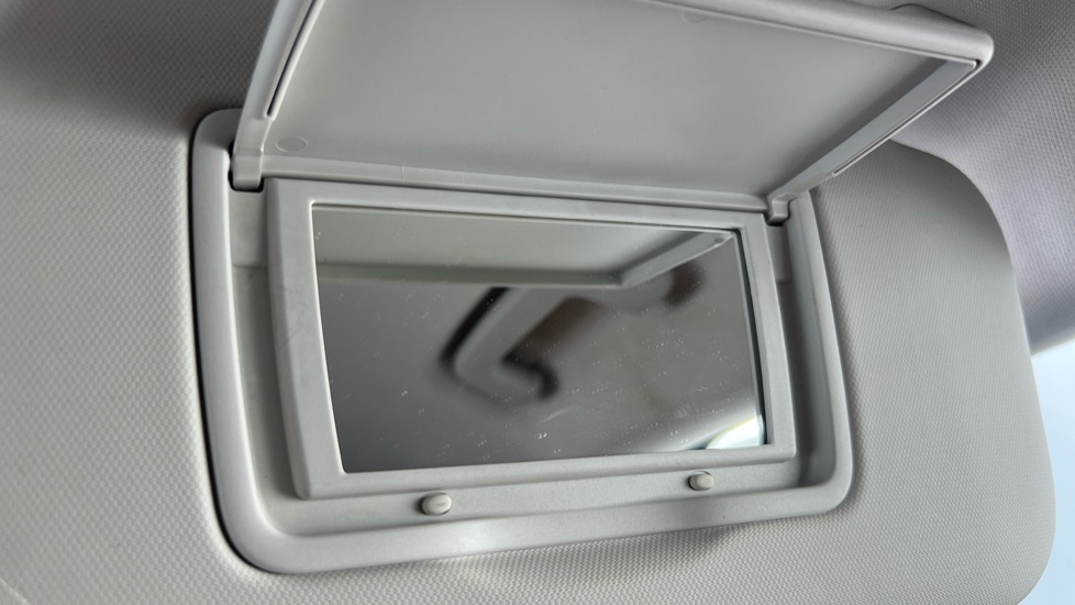 Ford Focus 1.0 EcoBoost 125 Active 5dr Petrol Hatchback - Image 32