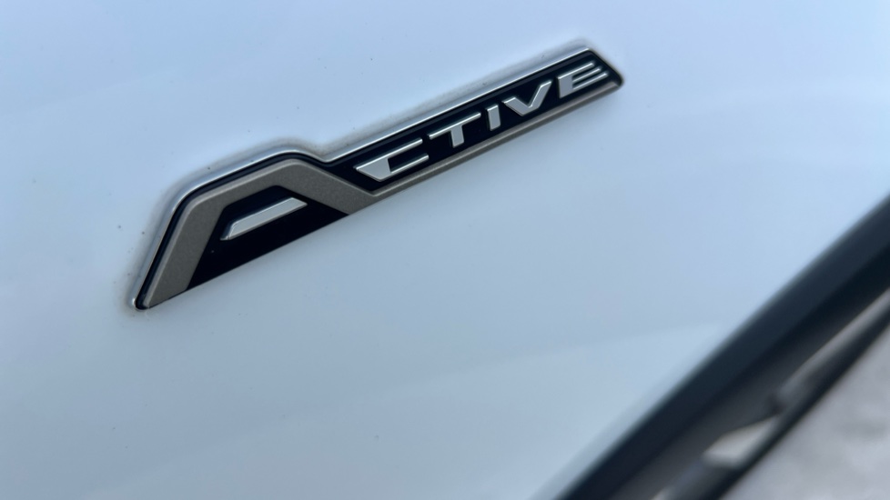 Ford Focus 1.0 EcoBoost 125 Active 5dr Petrol Hatchback - Image 40