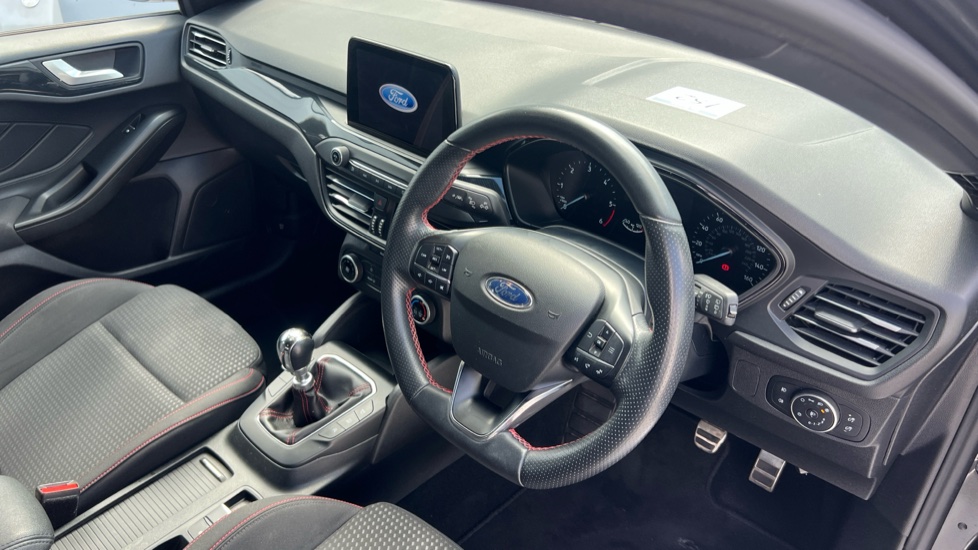 Ford Focus 1.5 EcoBlue 120 ST-Line Edition 5dr Diesel Hatchback - Image 11