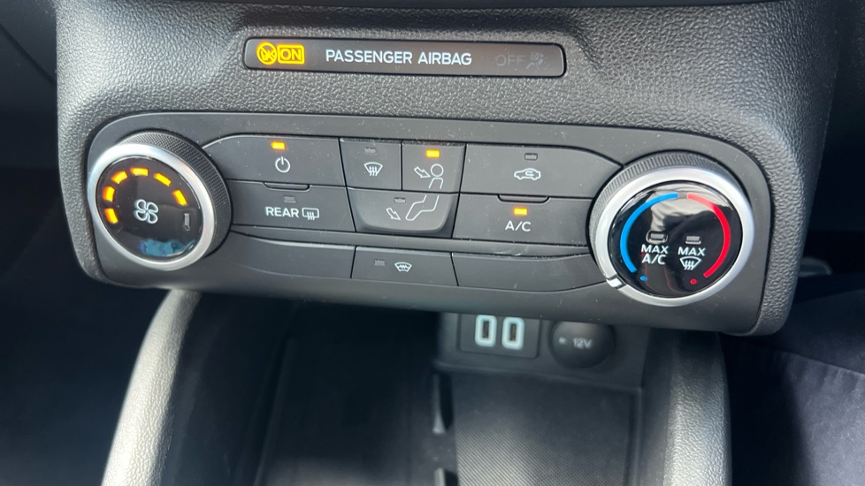 Ford Focus 1.5 EcoBlue 120 ST-Line Edition 5dr Diesel Hatchback - Image 28