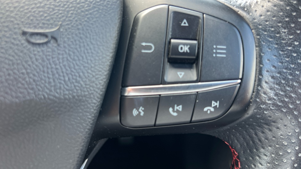 Ford Focus 1.5 EcoBlue 120 ST-Line Edition 5dr Diesel Hatchback - Image 35