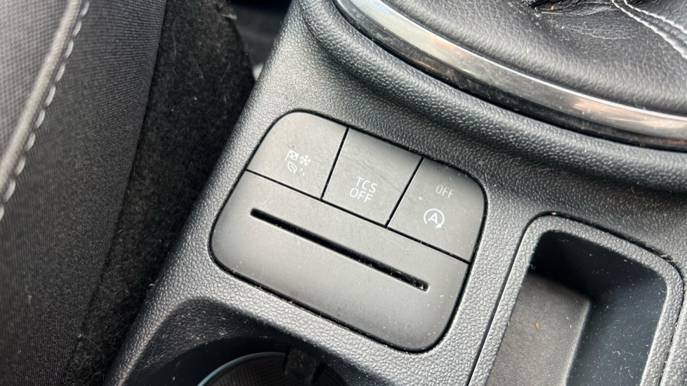Ford Fiesta 1.0 EcoBoost 125 Titanium 5dr Petrol Hatchback - Image 28