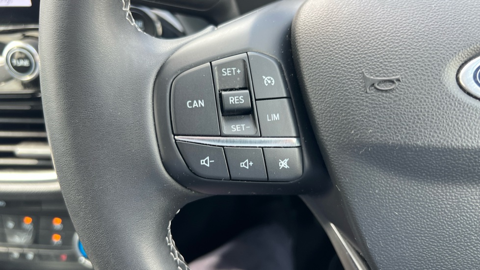 Ford Fiesta 1.0 EcoBoost Titanium 5dr Petrol Hatchback - Image 31