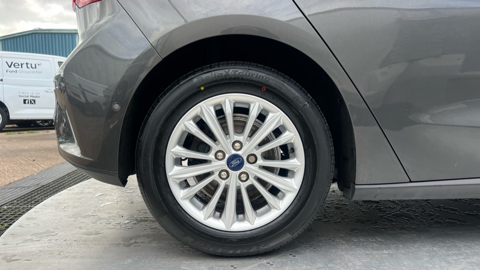 Ford Focus 1.0 EcoBoost 125 Titanium 5dr Petrol Hatchback - Image 7