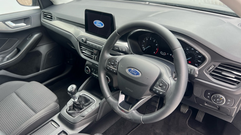 Ford Focus 1.0 EcoBoost 125 Titanium 5dr Petrol Hatchback - Image 11