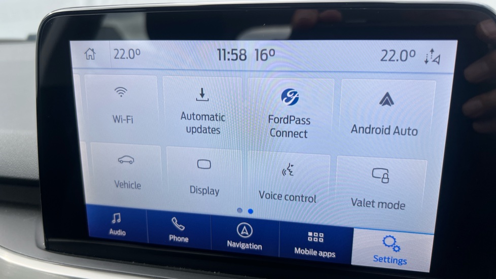 Ford Focus 1.0 EcoBoost 125 Titanium 5dr Petrol Hatchback - Image 25