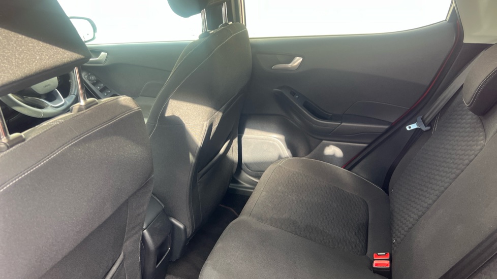 Ford Fiesta 1.0 EcoBoost Titanium 5dr Petrol Hatchback - Image 16