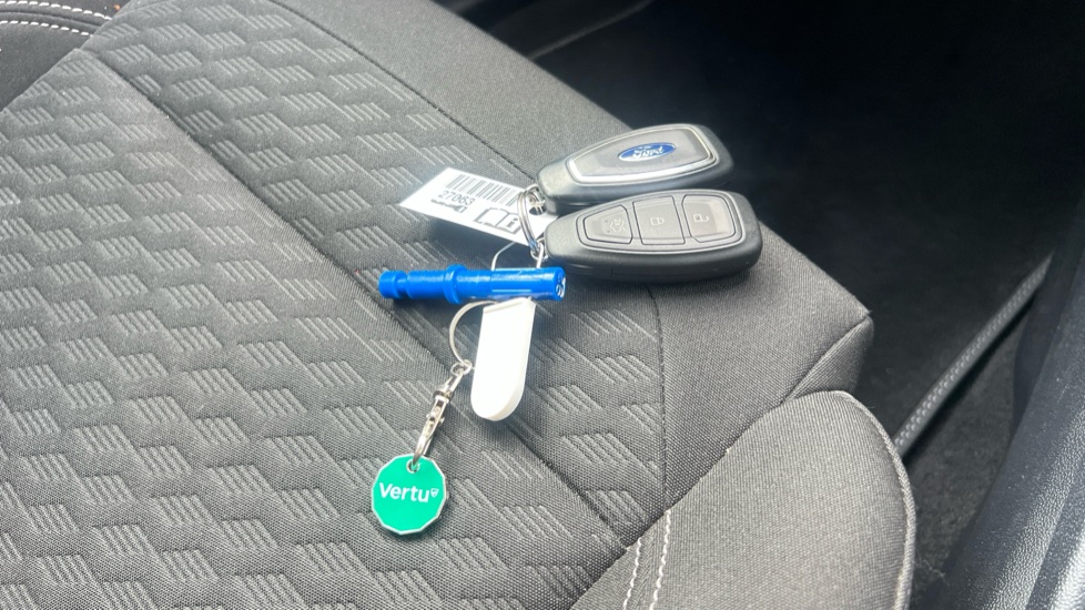 Ford Fiesta 1.0 EcoBoost Titanium 5dr Petrol Hatchback - Image 20