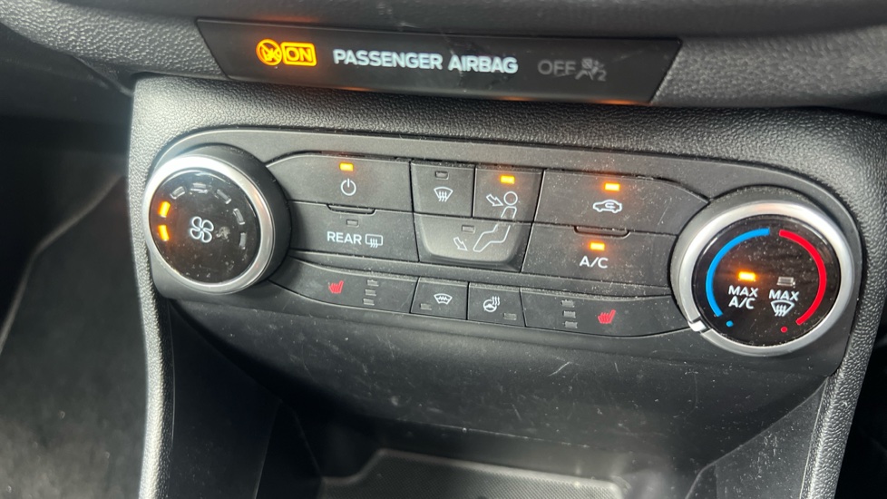 Ford Fiesta 1.0 EcoBoost Titanium 5dr Petrol Hatchback - Image 26