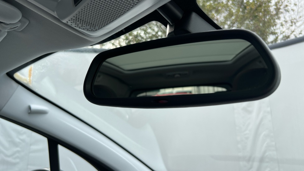 Peugeot 2008 1.2 PureTech 130 GT Line 5dr Petrol Estate - Image 34
