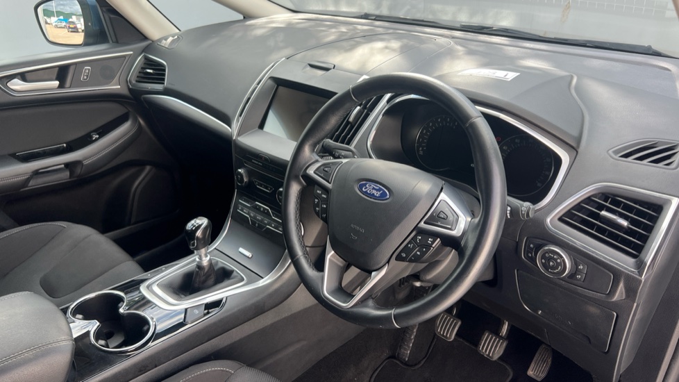 Ford S-MAX 2.0 EcoBlue Titanium 5dr Diesel Estate - Image 11