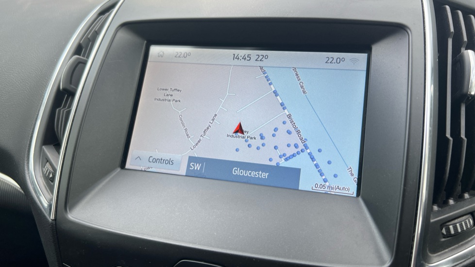 Ford S-MAX 2.0 EcoBlue Titanium 5dr Diesel Estate - Image 12