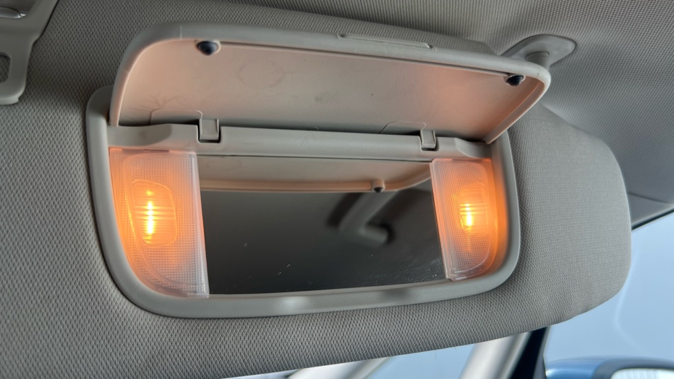 Ford S-MAX 2.0 EcoBlue Titanium 5dr Diesel Estate - Image 34