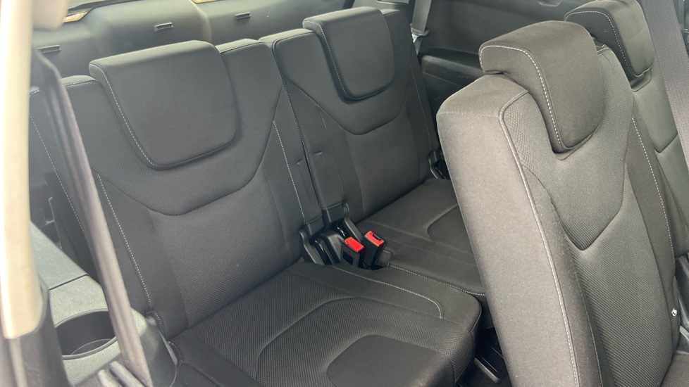 Ford S-MAX 2.0 EcoBlue Titanium 5dr Diesel Estate - Image 46
