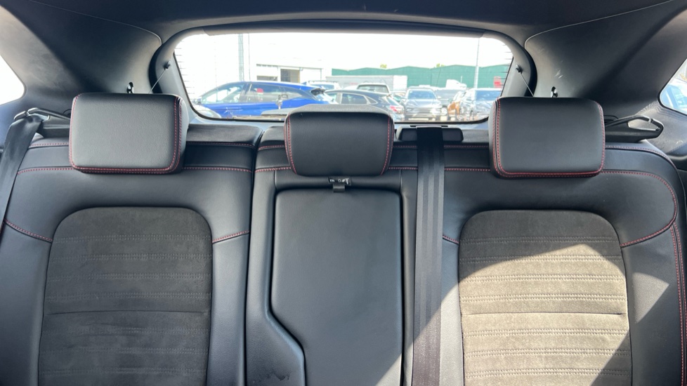Ford Kuga 2.5 FHEV ST-Line X Edition 5dr CVT Hybrid Estate - Image 15