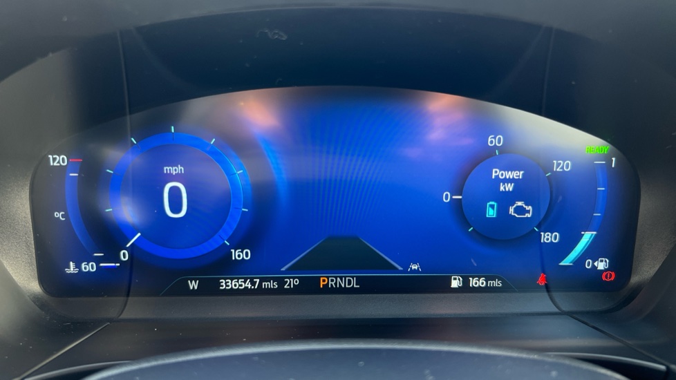 Ford Kuga 2.5 FHEV ST-Line X Edition 5dr CVT Hybrid Estate - Image 18